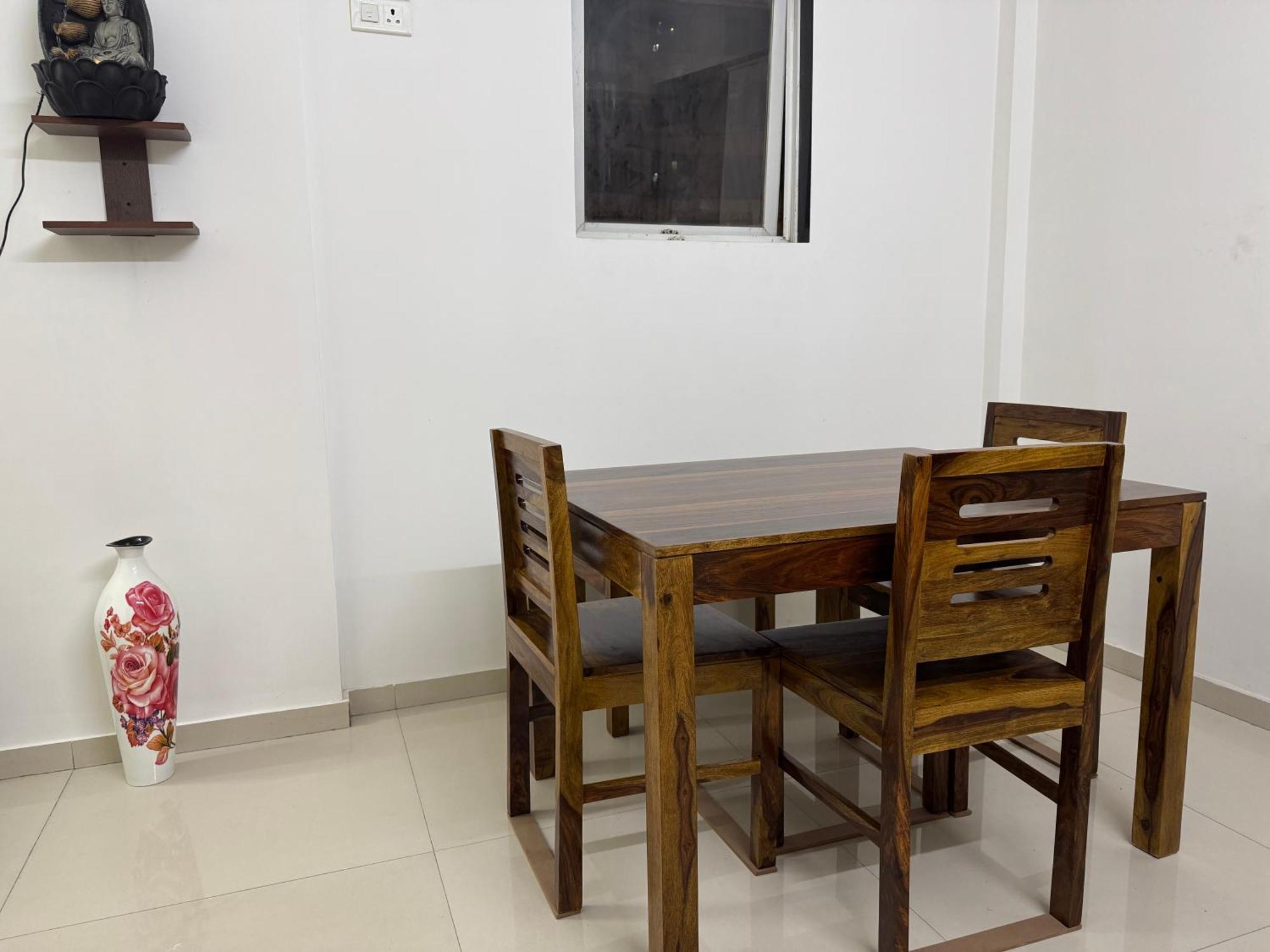 Luna Spaces- Near Mumbai International Airport Luaran gambar