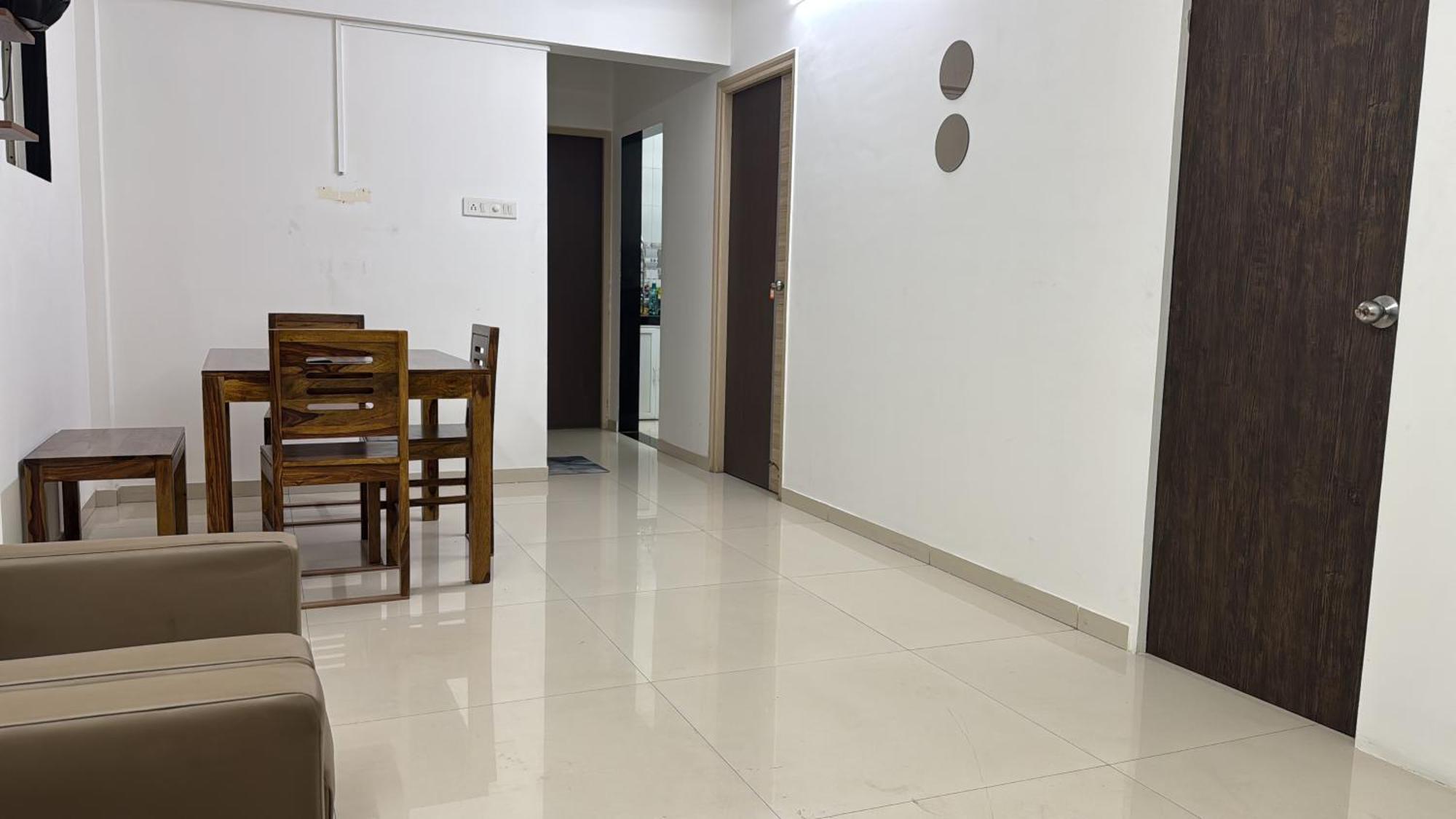 Luna Spaces- Near Mumbai International Airport Luaran gambar
